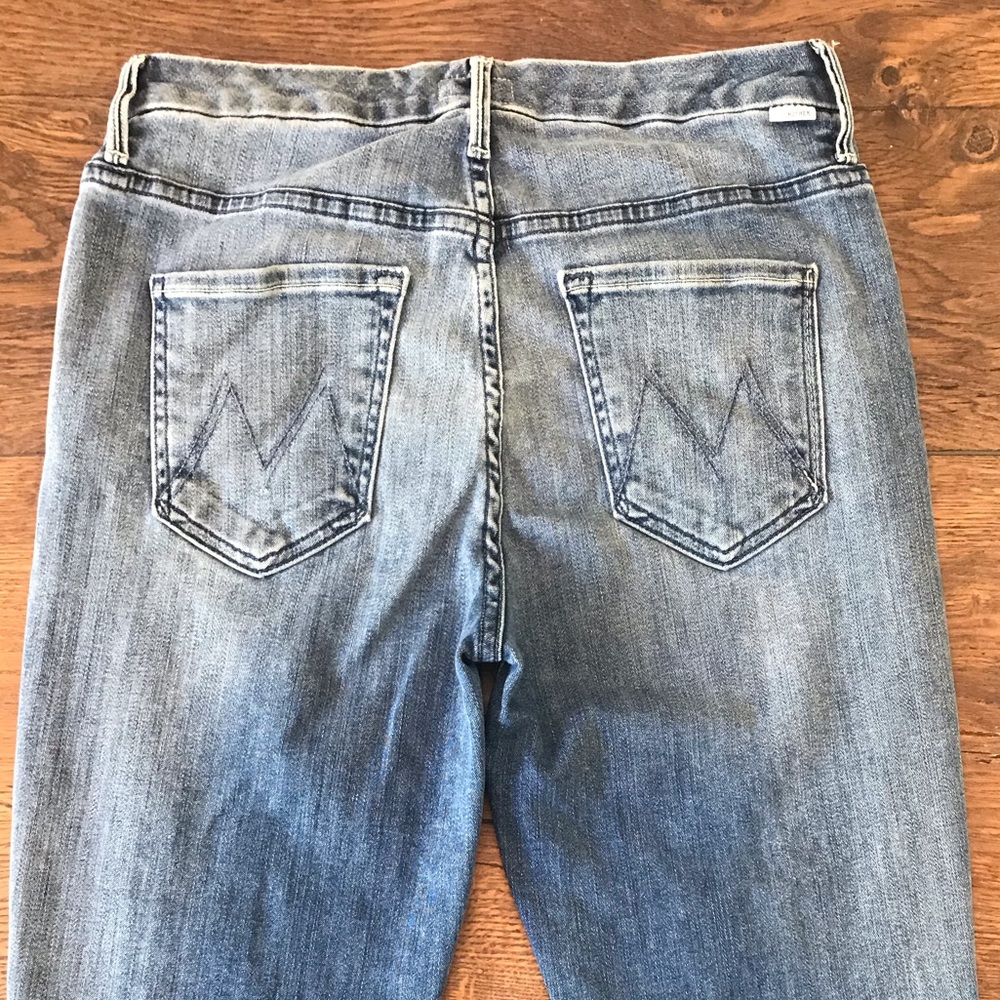 Mother High Waisted Looker Ankle Fray 28